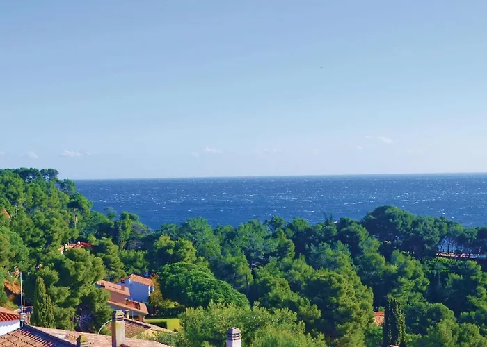 In With Wifi Holiday home *